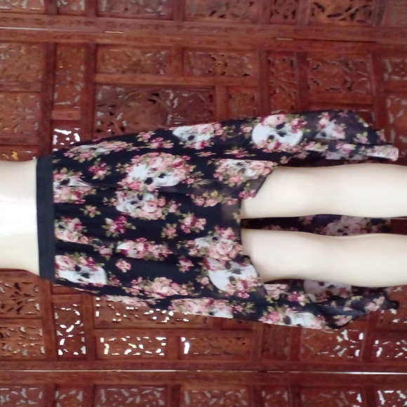 Crown of 💛'S Dresses & Skirts - SALE$4 💣! Crown of love's: Axymetrical Skirt